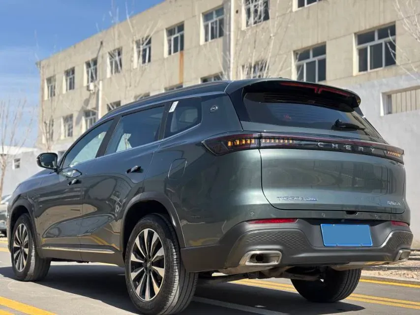 2025 Chery Tiggo 8 Plus 1.6T 197HP L4 7DCT,autocango,china used car exporter,china ev exporter,chinese used car exporter,chinese used ev exporter