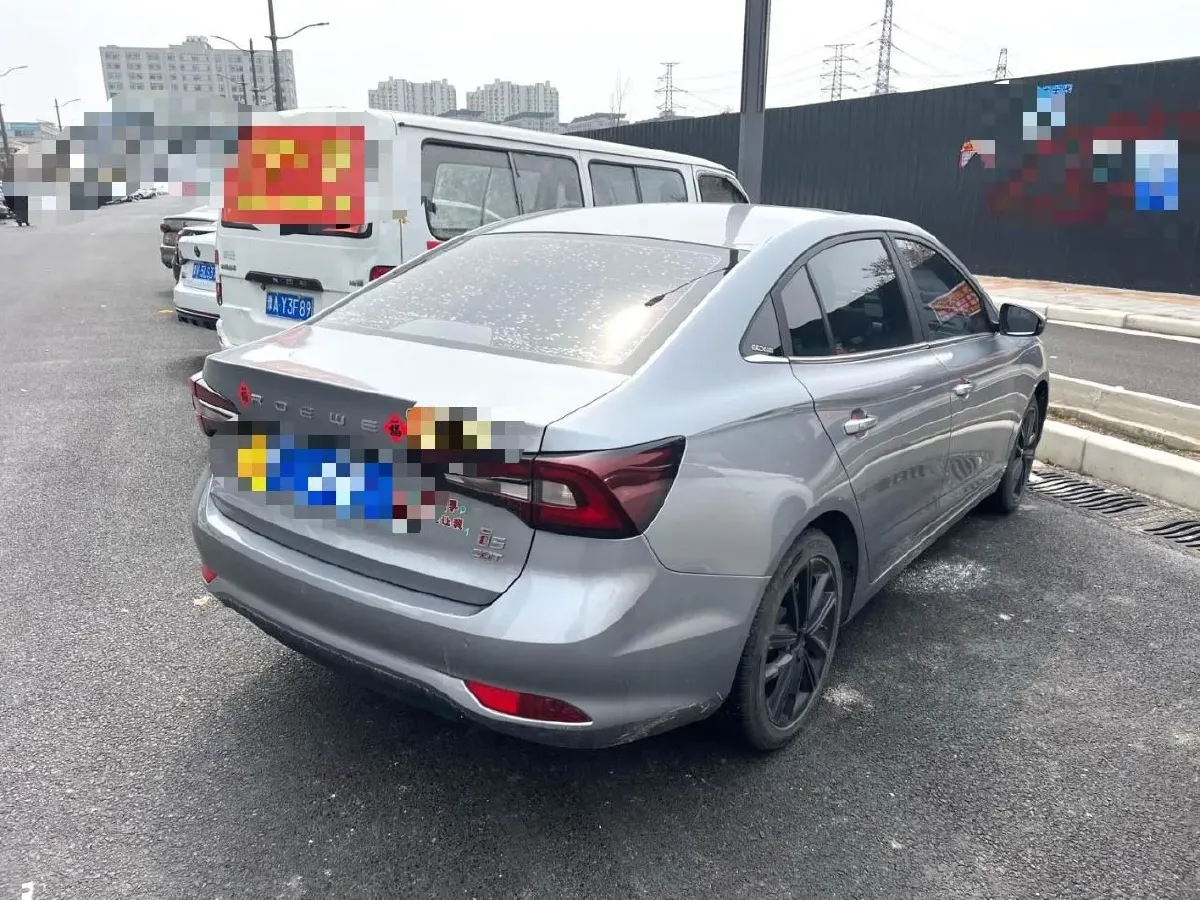 2019 Roewe i5 1.5T 169HP L4 7DCT,autocango,china used car exporter,china ev exporter,chinese used car exporter,chinese used ev exporter