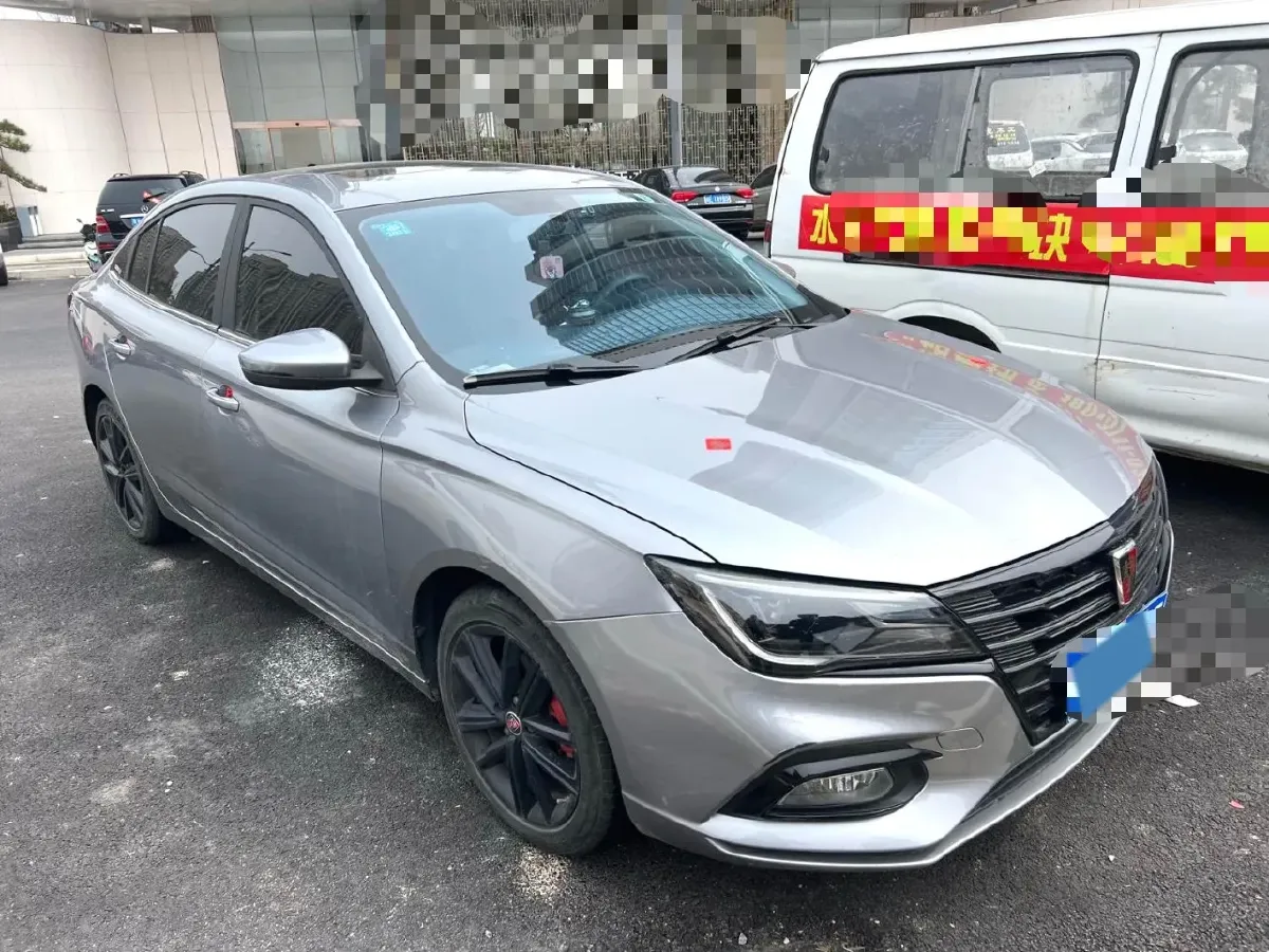 2019 Roewe i5 1.5T 169HP L4 7DCT,autocango,china used car exporter,china ev exporter,chinese used car exporter,chinese used ev exporter