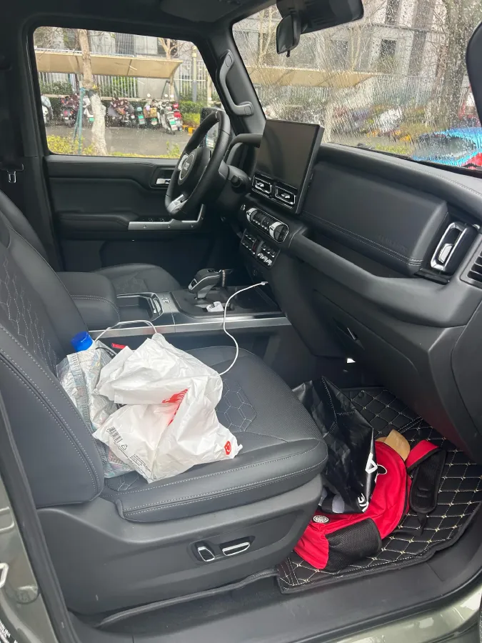 2024 212 212 T01 2.0T 252HP L4 8AT,autocango,china used car exporter,china ev exporter,chinese used car exporter,chinese used ev exporter