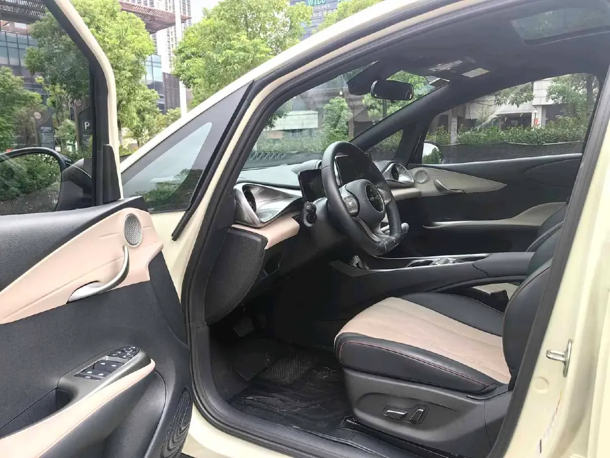 2023 BYD Dolphin BEV 44.928KWH,autocango,china used car exporter,china ev exporter,chinese used car exporter,chinese used ev exporter