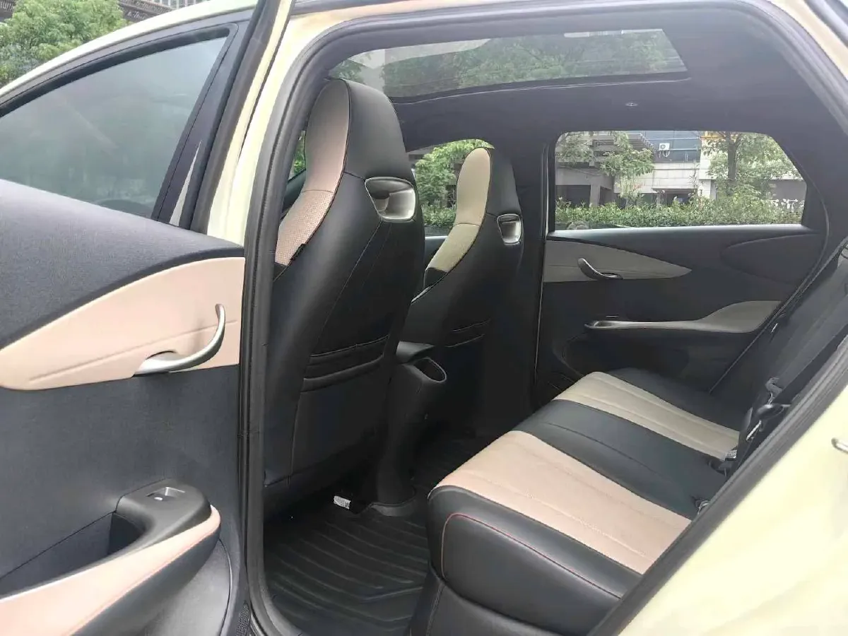 2023 BYD Dolphin BEV 44.928KWH,autocango,china used car exporter,china ev exporter,chinese used car exporter,chinese used ev exporter