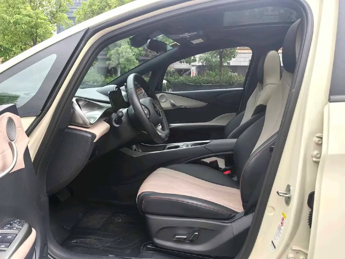 2023 BYD Dolphin BEV 44.928KWH,autocango,china used car exporter,china ev exporter,chinese used car exporter,chinese used ev exporter