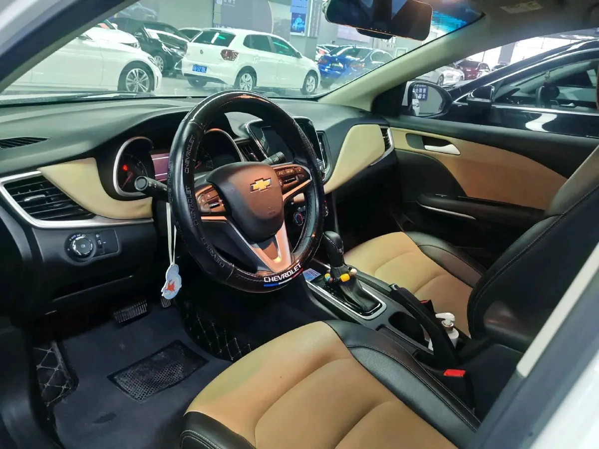 2020 Chevrolet Monza 1.5L 113HP L4 6AT,autocango,china used car exporter,china ev exporter,chinese used car exporter,chinese used ev exporter