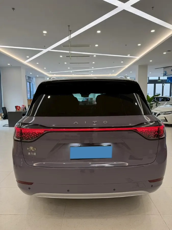 2024 AITO AITO M9 1.5T 152HP L4 REEV 42KWH,autocango,china used car exporter,china ev exporter,chinese used car exporter,chinese used ev exporter