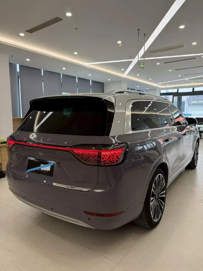 2024 AITO AITO M9 1.5T 152HP L4 REEV 42KWH,autocango,china used car exporter,china ev exporter,chinese used car exporter,chinese used ev exporter