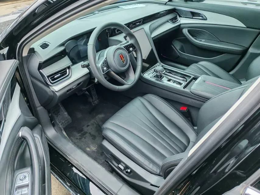 2025 HongQi H5 1.5T 169HP L4 7DCT,autocango,china used car exporter,china ev exporter,chinese used car exporter,chinese used ev exporter