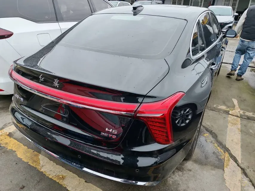 2025 HongQi H5 1.5T 169HP L4 7DCT,autocango,china used car exporter,china ev exporter,chinese used car exporter,chinese used ev exporter