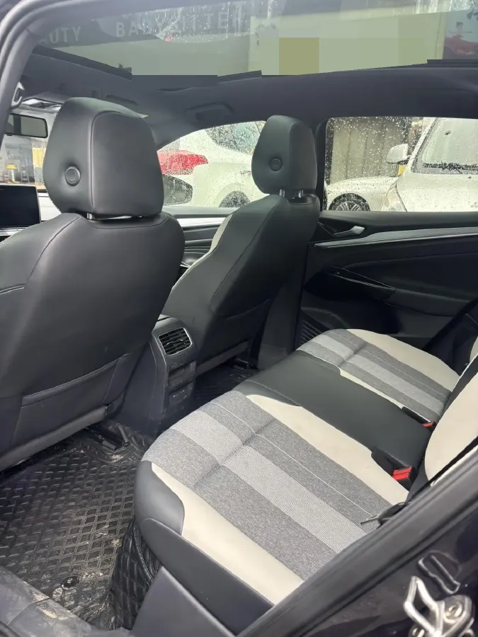 2024 Volkswagen ID.4 Crozz BEV 55.7KWH,autocango,china used car exporter,china ev exporter,chinese used car exporter,chinese used ev exporter