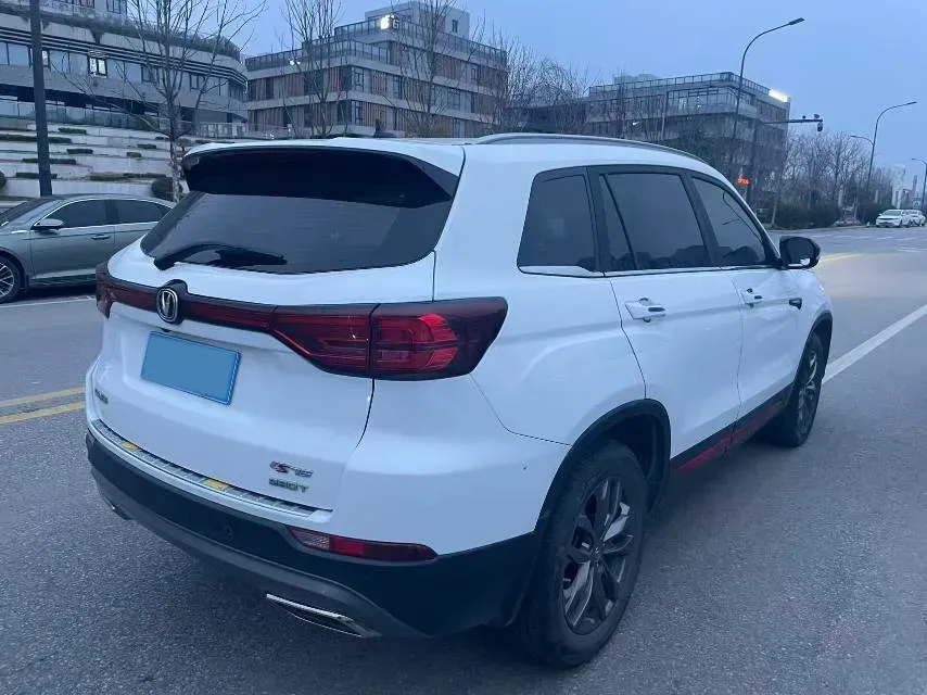 2021 ChangAn CS75 1.5T 178HP L4 7DCT,autocango,china used car exporter,china ev exporter,chinese used car exporter,chinese used ev exporter