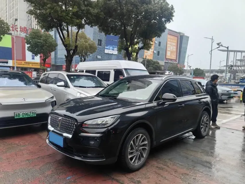 2022 Lincoln Corsair 2.0T 245HP L4 8AT,autocango,china used car exporter,china ev exporter,chinese used car exporter,chinese used ev exporter