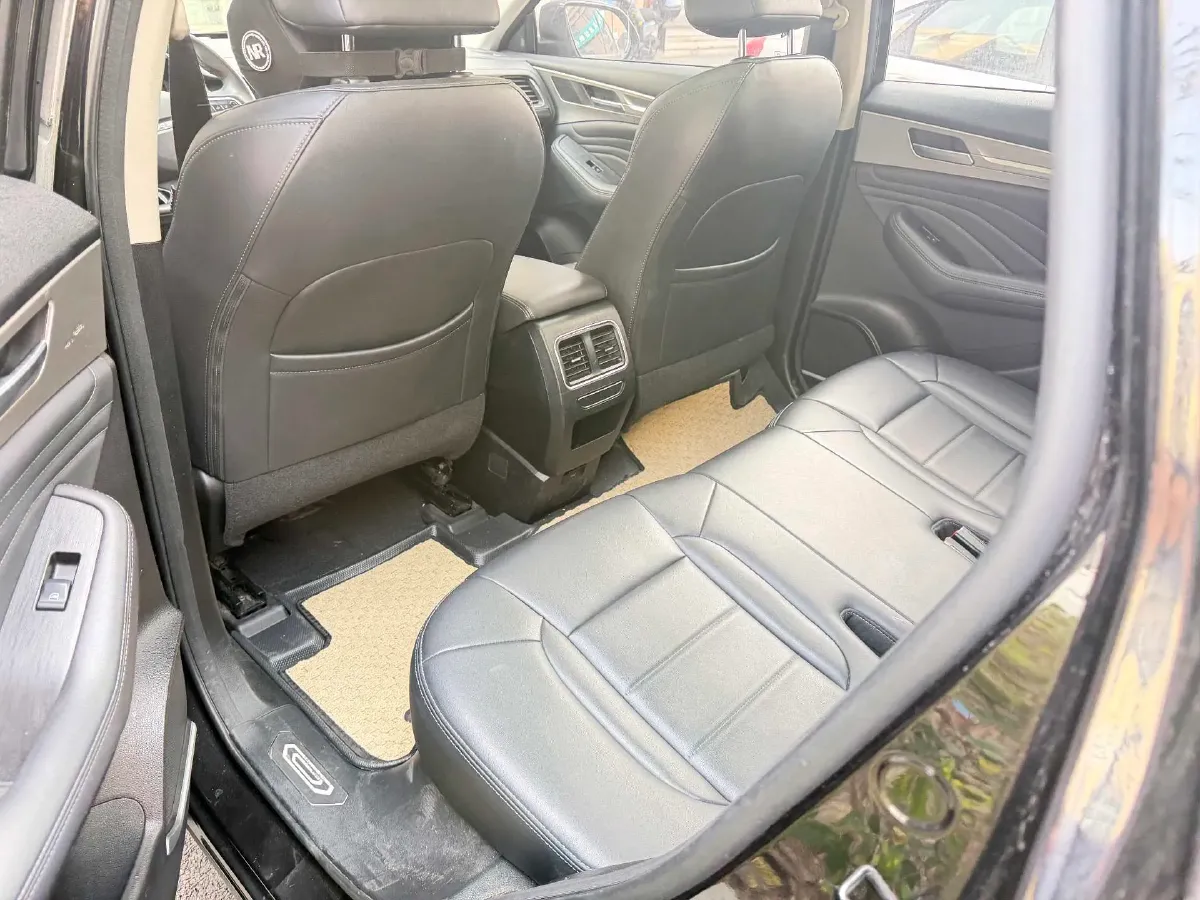 2020 Haval F7 2.0T 224HP L4 7DCT,autocango,china used car exporter,china ev exporter,chinese used car exporter,chinese used ev exporter