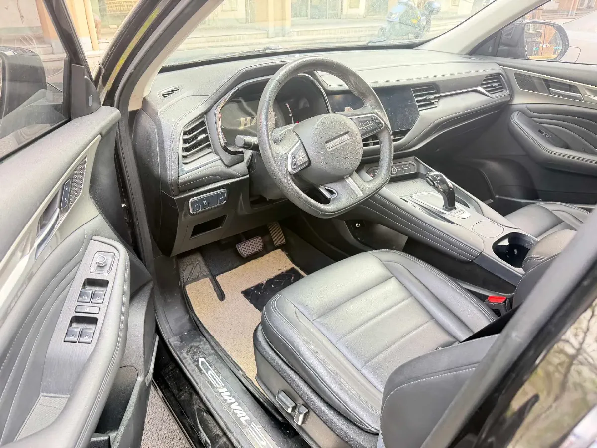 2020 Haval F7 2.0T 224HP L4 7DCT,autocango,china used car exporter,china ev exporter,chinese used car exporter,chinese used ev exporter