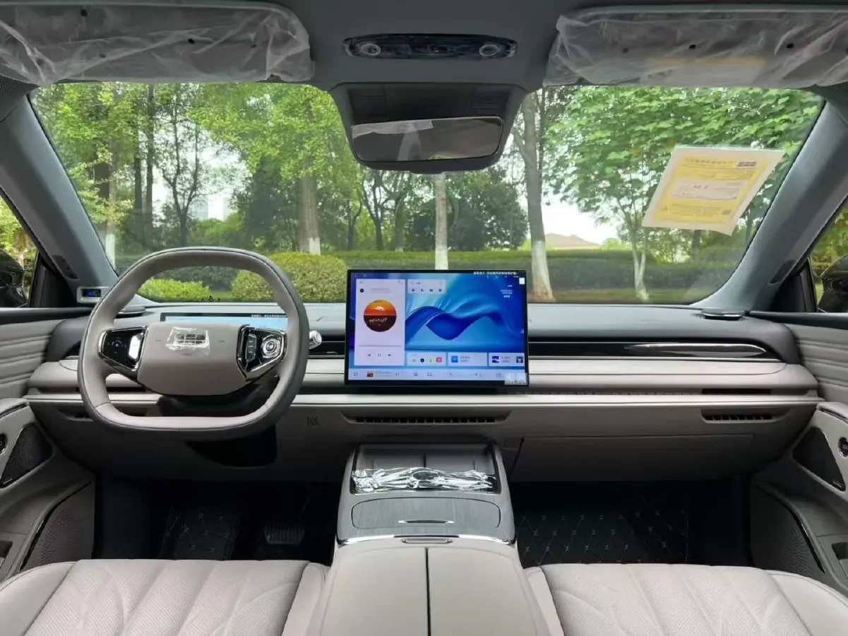 2025 Geely Galaxy Starshine 8 1.5T 163HP L4 3DHT PHEV 27.69KWH,autocango,china used car exporter,china ev exporter,chinese used car exporter,chinese used ev exporter