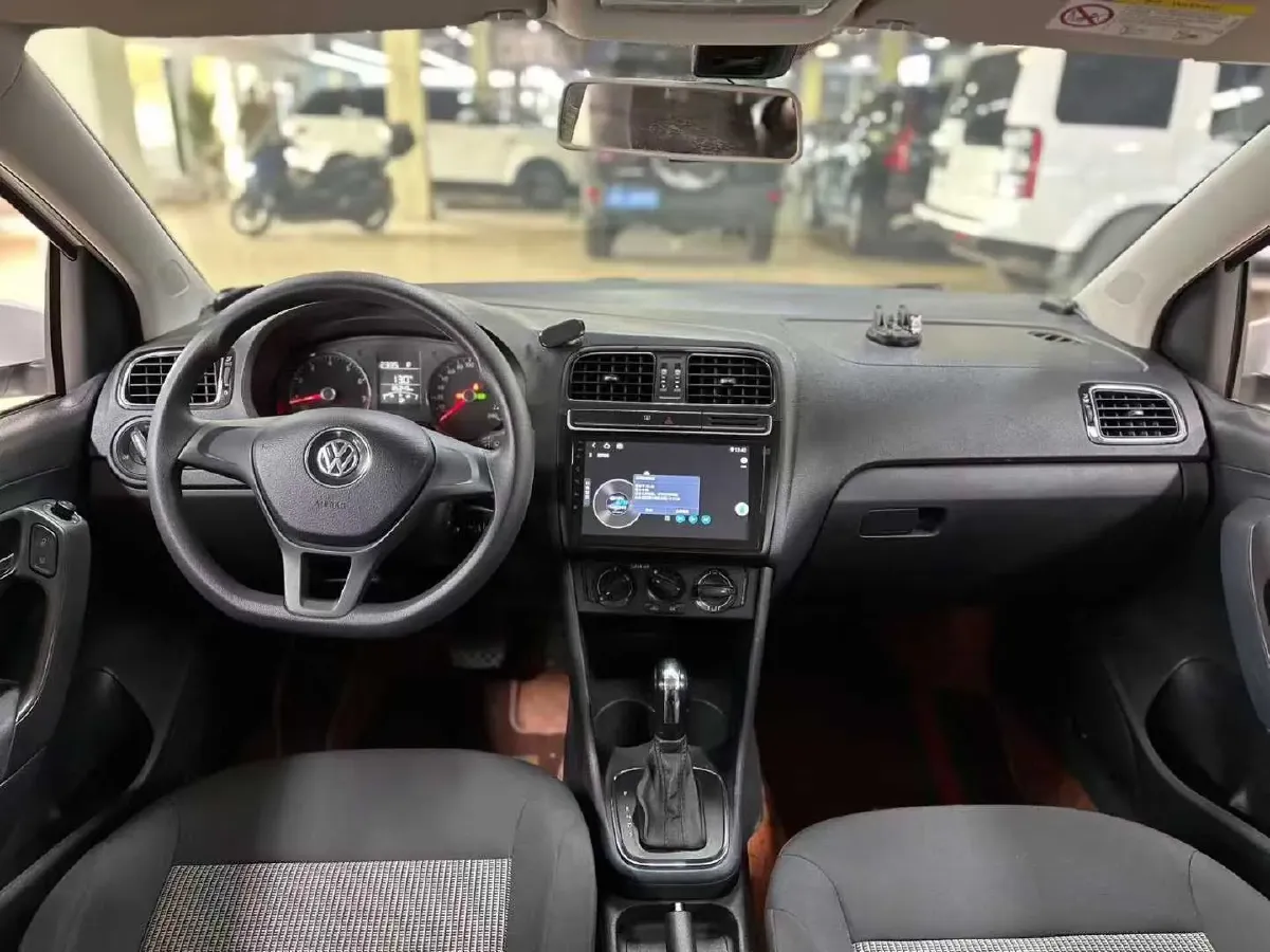 2016 Volkswagen Polo 1.4L 90HP L4 6AT,autocango,china used car exporter,china ev exporter,chinese used car exporter,chinese used ev exporter