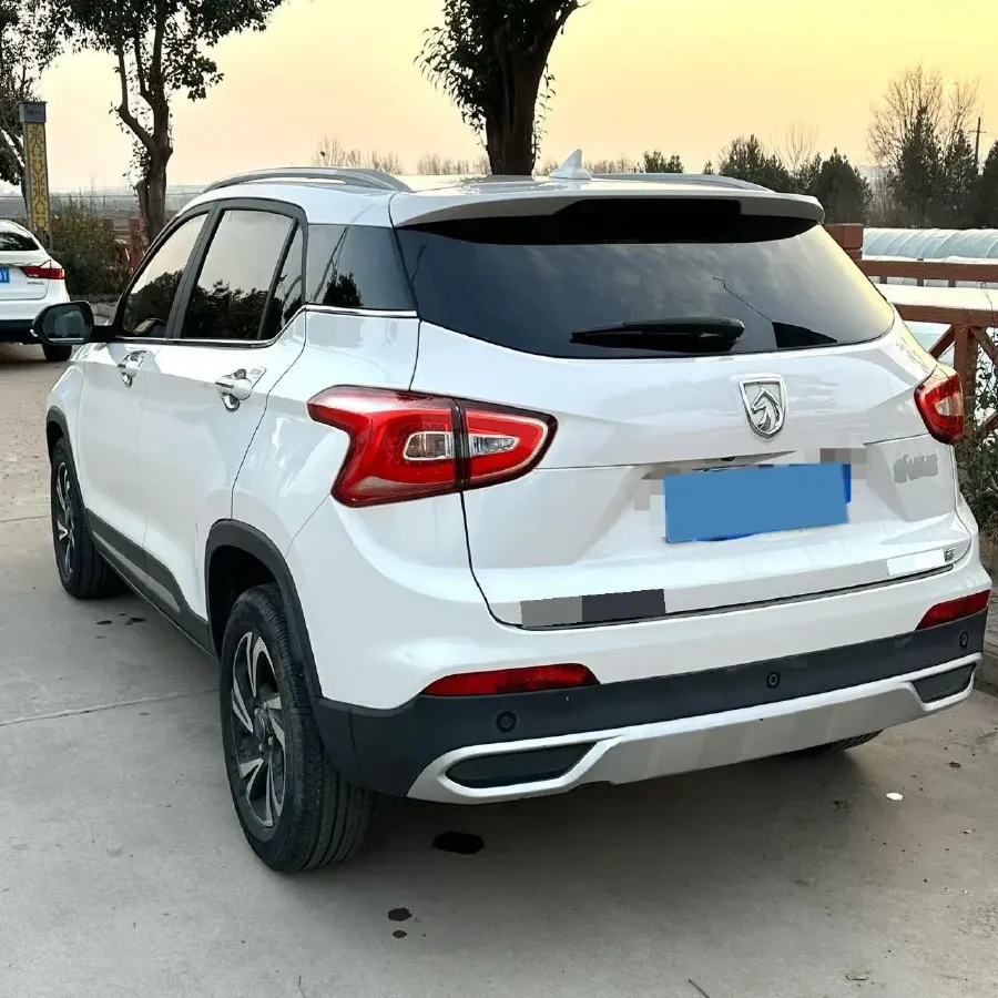 2017 HaiMa S5 Young Edition 1.6L 122HP L4 5MT,autocango,china used car exporter,china ev exporter,chinese used car exporter,chinese used ev exporter