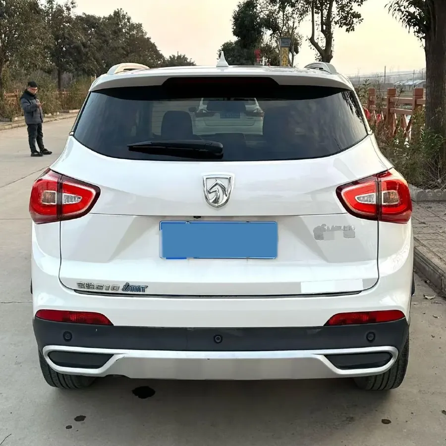2017 HaiMa S5 Young Edition 1.6L 122HP L4 5MT,autocango,china used car exporter,china ev exporter,chinese used car exporter,chinese used ev exporter