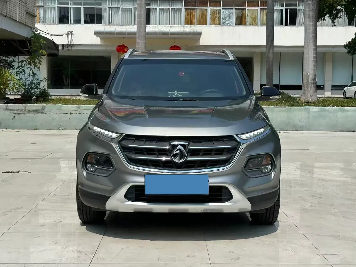 2017 HaiMa S5 Young Edition 1.6L 122HP L4 5MT,autocango,china used car exporter,china ev exporter,chinese used car exporter,chinese used ev exporter