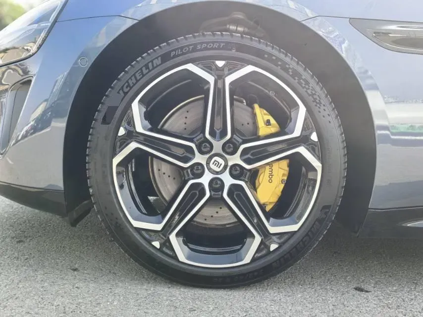 2024 MI SU7 BEV 73.6KWH,autocango,china used car exporter,china ev exporter,chinese used car exporter,chinese used ev exporter