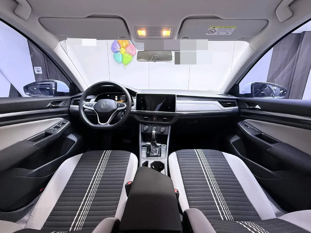 2023 Volkswagen Bora 1.2T 116HP L4 7DCT,autocango,china used car exporter,china ev exporter,chinese used car exporter,chinese used ev exporter