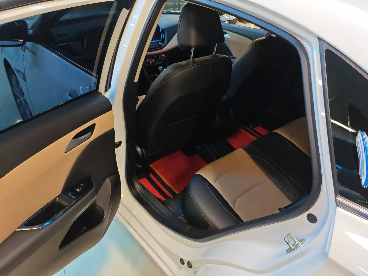 2022 Chevrolet Monza 1.5L 113HP L4 6AT,autocango,china used car exporter,china ev exporter,chinese used car exporter,chinese used ev exporter