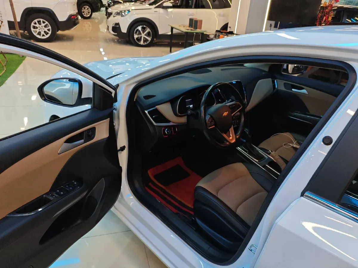 2022 Chevrolet Monza 1.5L 113HP L4 6AT,autocango,china used car exporter,china ev exporter,chinese used car exporter,chinese used ev exporter