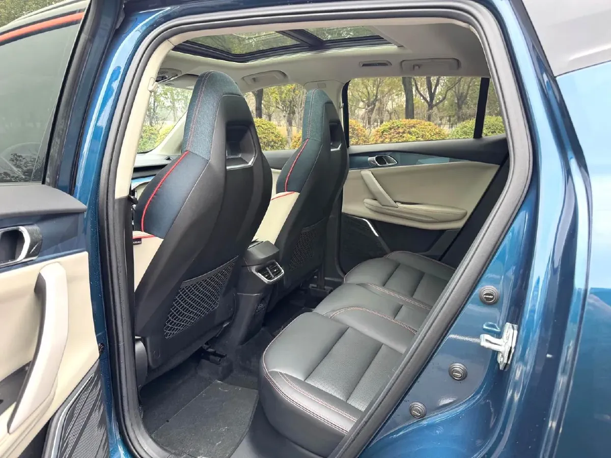 2020 LYNK&CO 06 1.5T 177HP L3 7DCT,autocango,china used car exporter,china ev exporter,chinese used car exporter,chinese used ev exporter