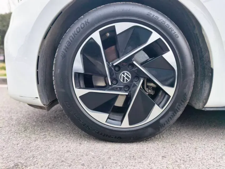 2025 Volkswagen ID.3 BEV 52.8KWH,autocango,china used car exporter,china ev exporter,chinese used car exporter,chinese used ev exporter