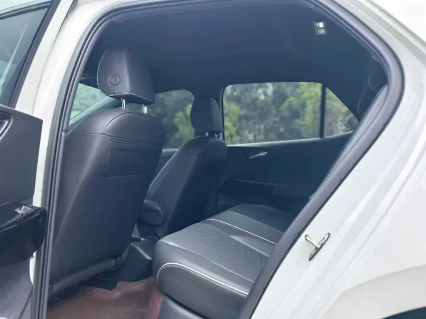 2025 Volkswagen ID.3 BEV 52.8KWH,autocango,china used car exporter,china ev exporter,chinese used car exporter,chinese used ev exporter