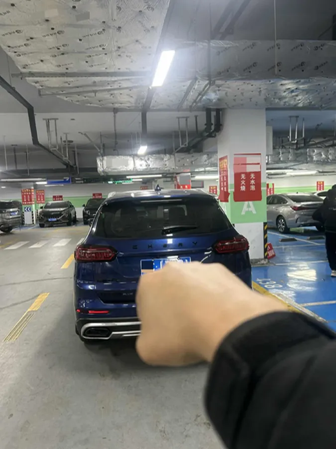 2021 Chery Tiggo 8 Plus 1.6T 197HP L4 7DCT,autocango,china used car exporter,china ev exporter,chinese used car exporter,chinese used ev exporter