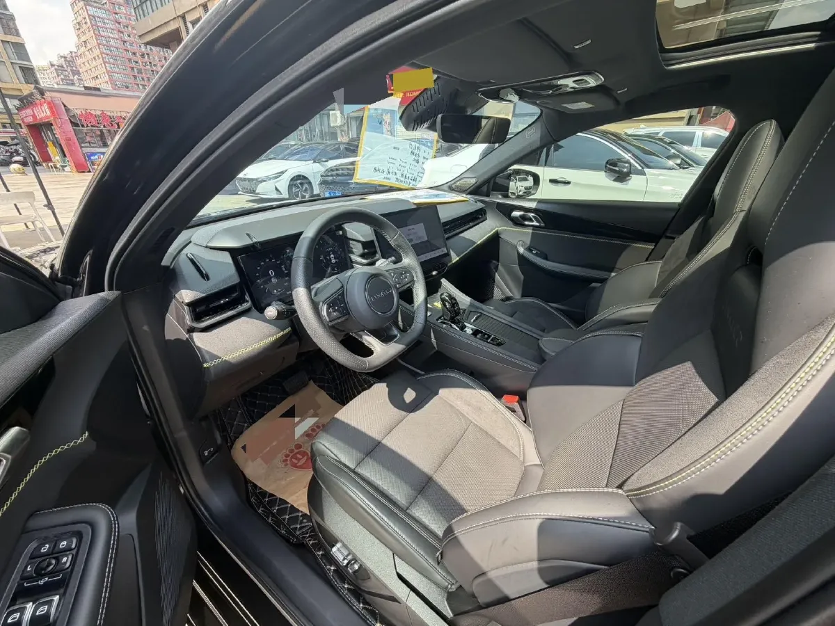 2023 MAXUS G50 1.5T 181HP L4 7DCT,autocango,china used car exporter,china ev exporter,chinese used car exporter,chinese used ev exporter