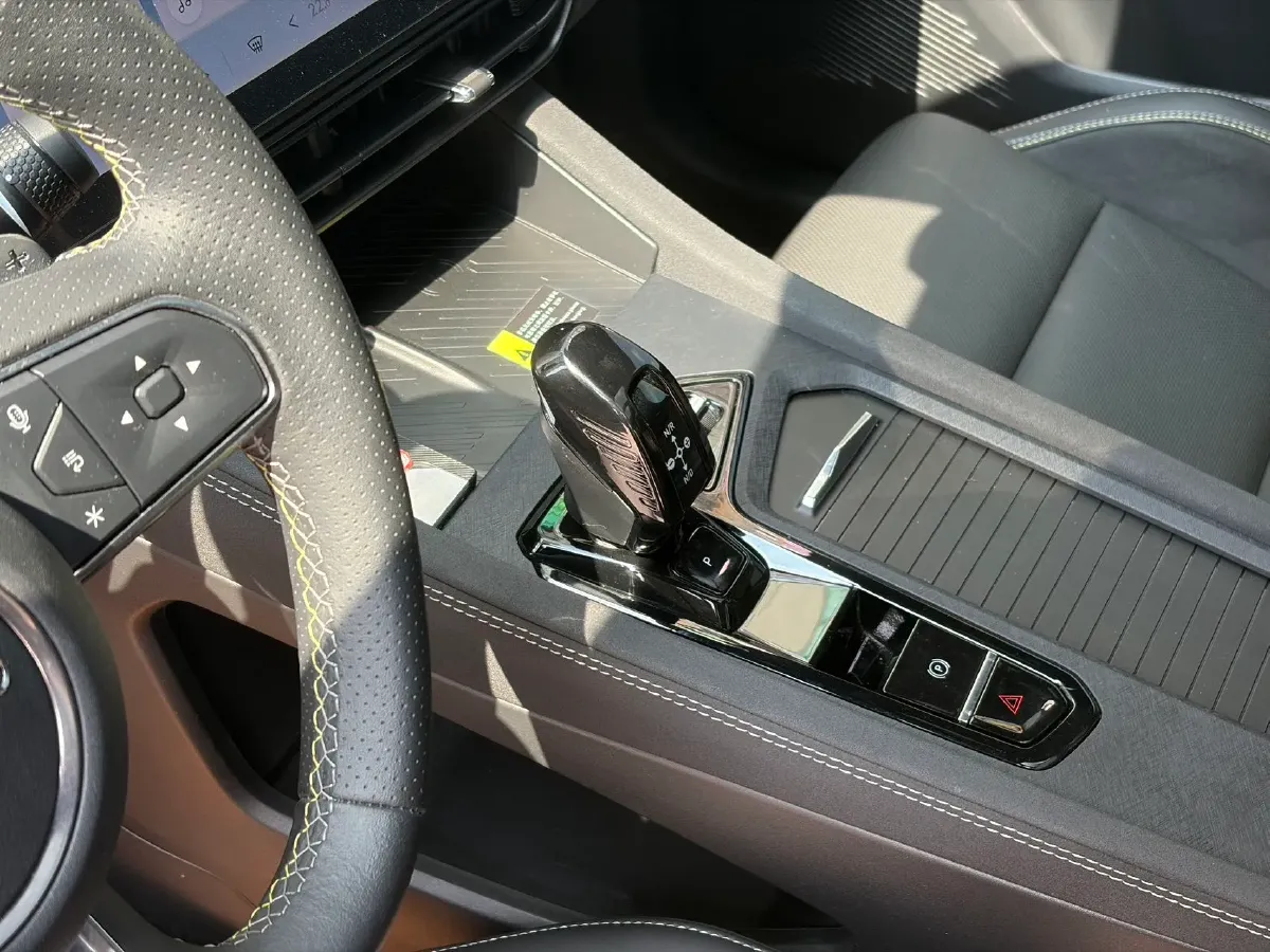 2023 MAXUS G50 1.5T 181HP L4 7DCT,autocango,china used car exporter,china ev exporter,chinese used car exporter,chinese used ev exporter