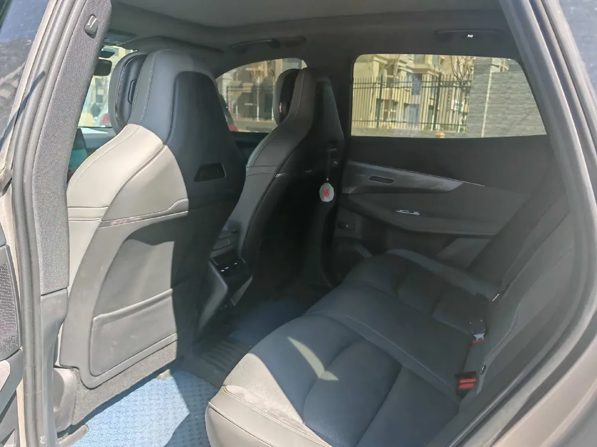 2023 LYNK&CO 08 EM-P 1.5T 163HP L4 3DHT PHEV 39.8KWH,autocango,china used car exporter,china ev exporter,chinese used car exporter,chinese used ev exporter