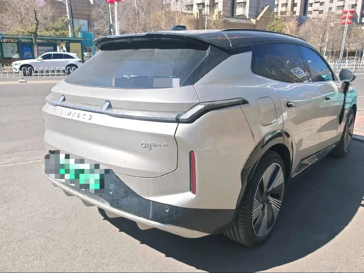 2023 LYNK&CO 08 EM-P 1.5T 163HP L4 3DHT PHEV 39.8KWH,autocango,china used car exporter,china ev exporter,chinese used car exporter,chinese used ev exporter