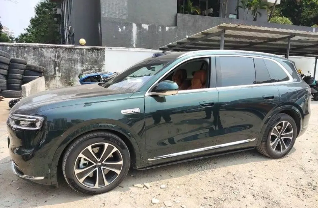 2026 AITO AITO M7 REEV 160HP REEV,autocango,china used car exporter,china ev exporter,chinese used car exporter,chinese used ev exporter