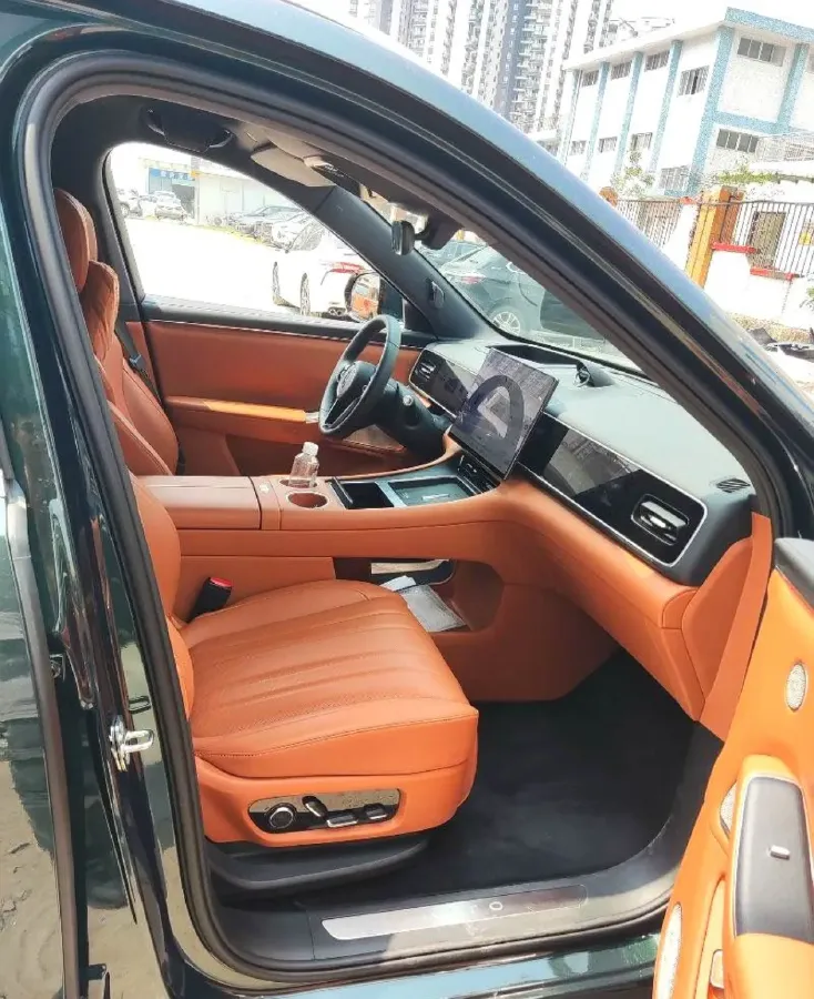 2026 AITO AITO M7 REEV 160HP REEV,autocango,china used car exporter,china ev exporter,chinese used car exporter,chinese used ev exporter