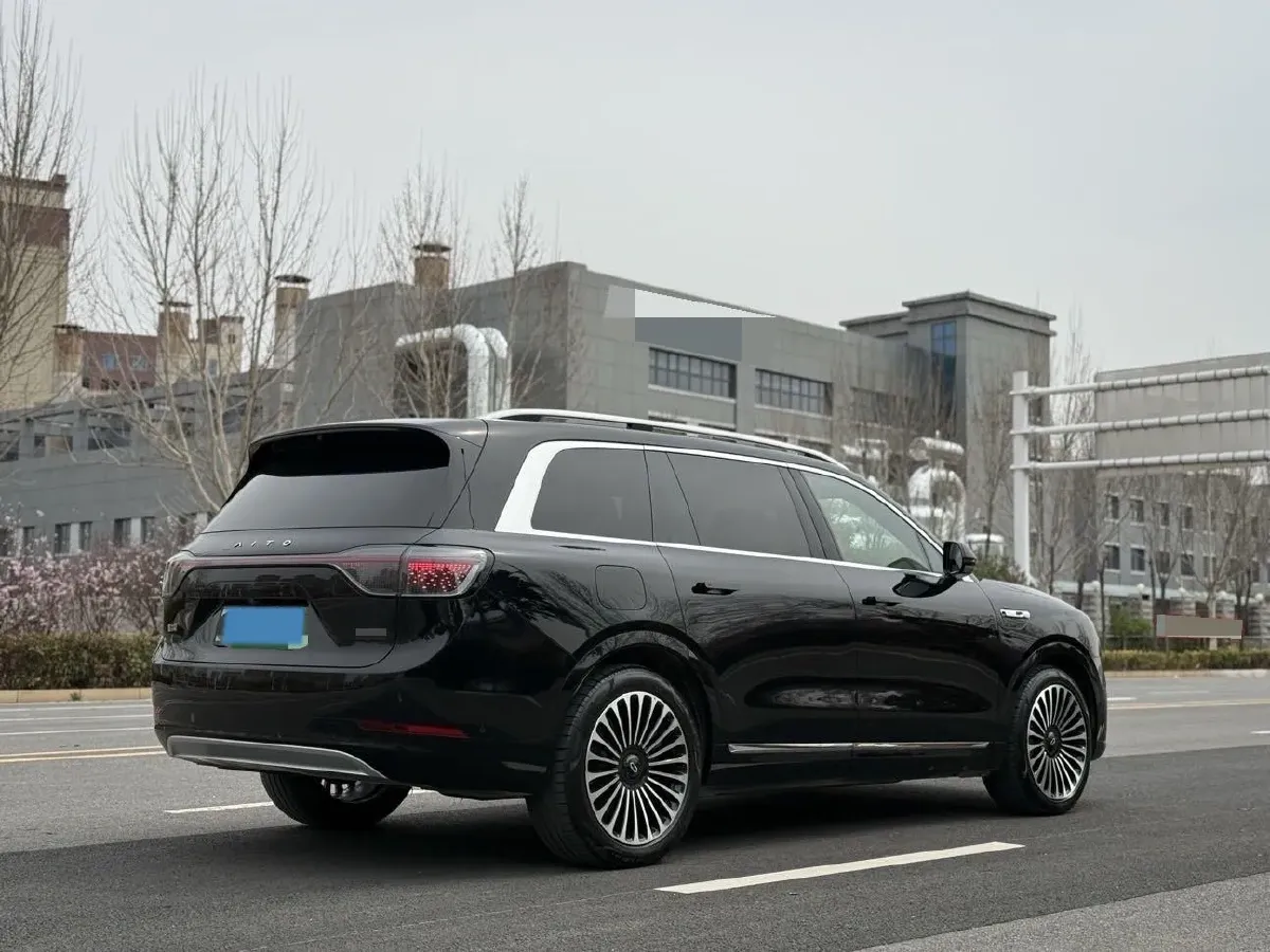 2024 AITO AITO M9 1.5T 152HP L4 REEV 42KWH,autocango,china used car exporter,china ev exporter,chinese used car exporter,chinese used ev exporter