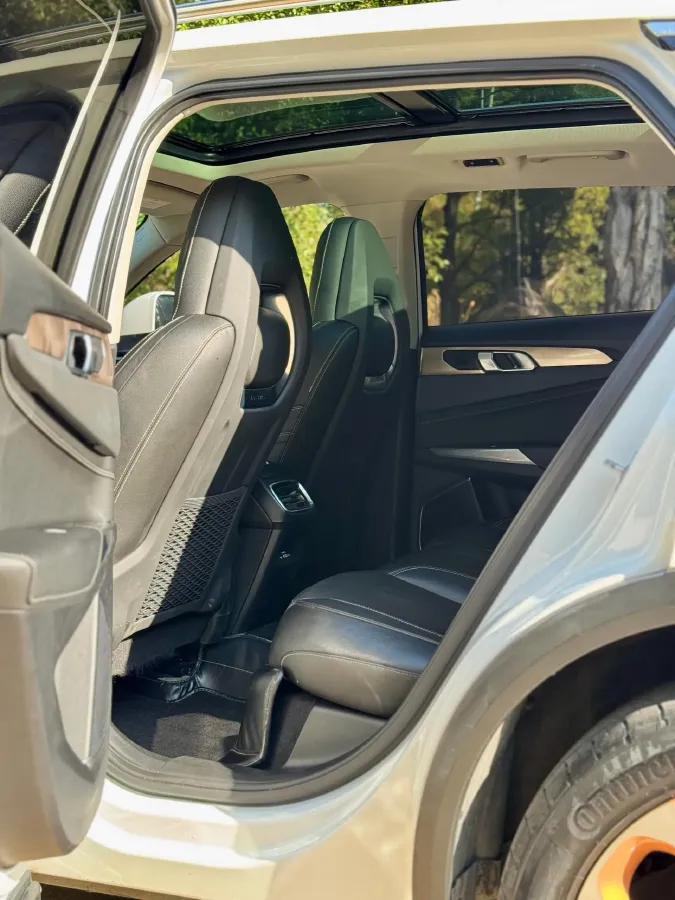 2018 Foton Tunland 2.0T 218HP L4 6AT,autocango,china used car exporter,china ev exporter,chinese used car exporter,chinese used ev exporter