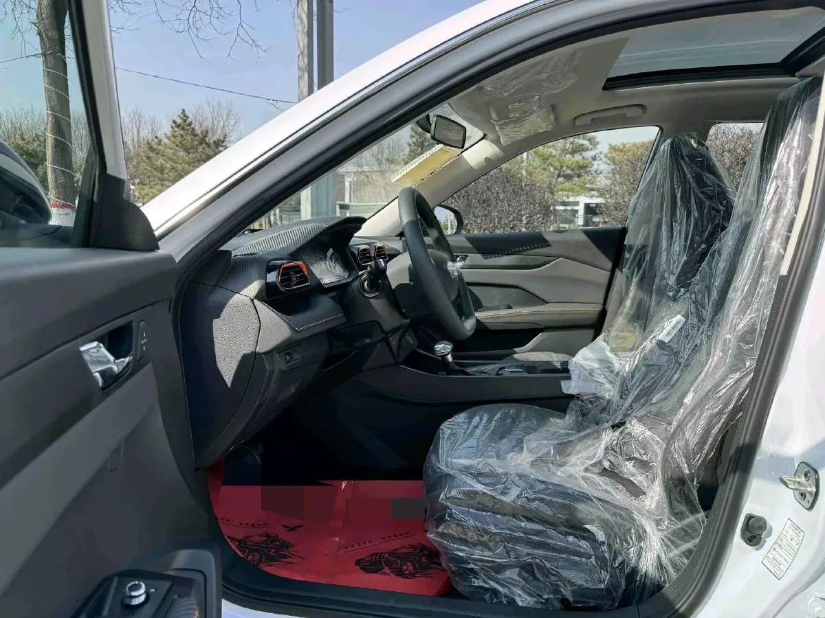 2024 DongFeng Aeolus YiXuan GS 1.5L 125HP L4 6DCT,autocango,china used car exporter,china ev exporter,chinese used car exporter,chinese used ev exporter