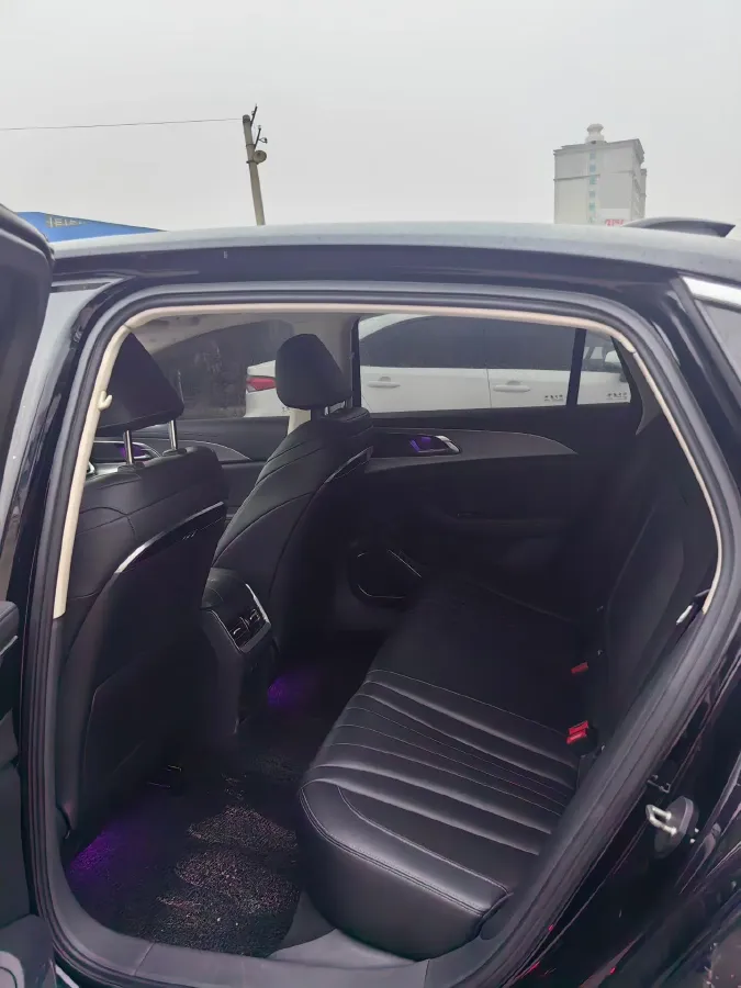 2023 HongQi H5 1.5T 169HP L4 7DCT,autocango,china used car exporter,china ev exporter,chinese used car exporter,chinese used ev exporter