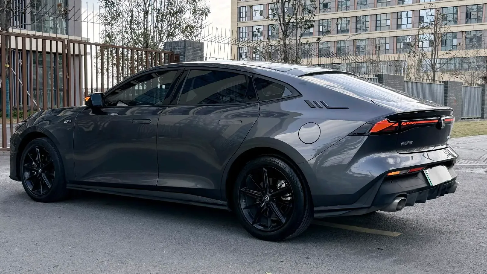 2023 ChangAn UNI-V iDD 1.5T 170HP L4 6TCT PHEV 18.4KWH,autocango,china used car exporter,china ev exporter,chinese used car exporter,chinese used ev exporter