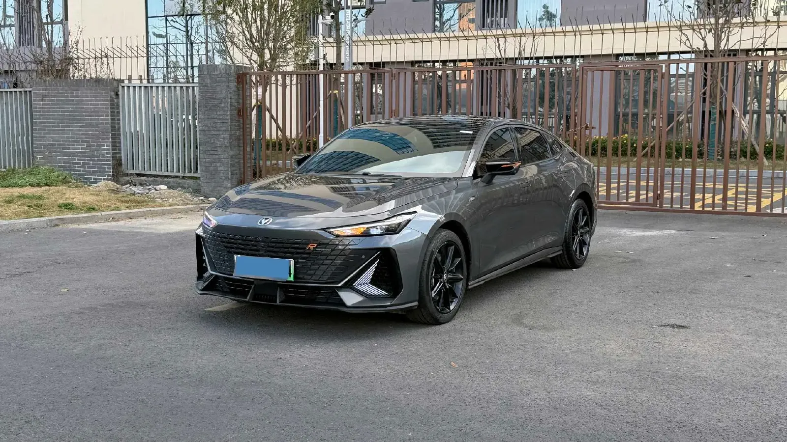 2023 ChangAn UNI-V iDD 1.5T 170HP L4 6TCT PHEV 18.4KWH,autocango,china used car exporter,china ev exporter,chinese used car exporter,chinese used ev exporter