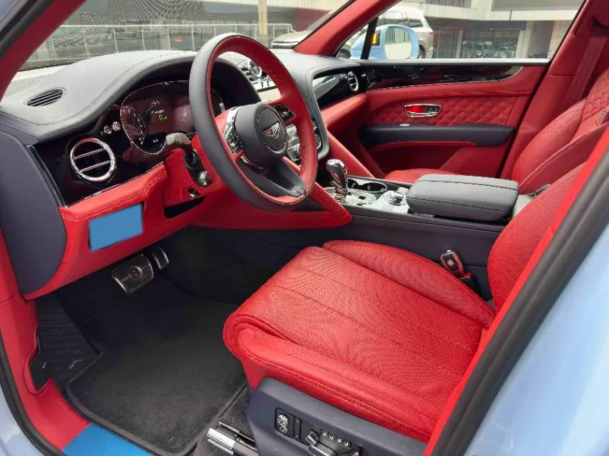 2021 Bentley Bentayga 3.0T 340HP V6 8AT PHEV 17.3KWH,autocango,china used car exporter,china ev exporter,chinese used car exporter,chinese used ev exporter