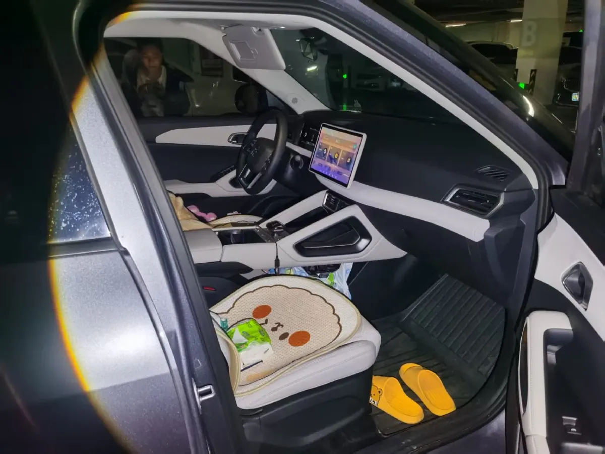 2024 BYD YuanUP BEV 45.12KWH,autocango,china used car exporter,china ev exporter,chinese used car exporter,chinese used ev exporter