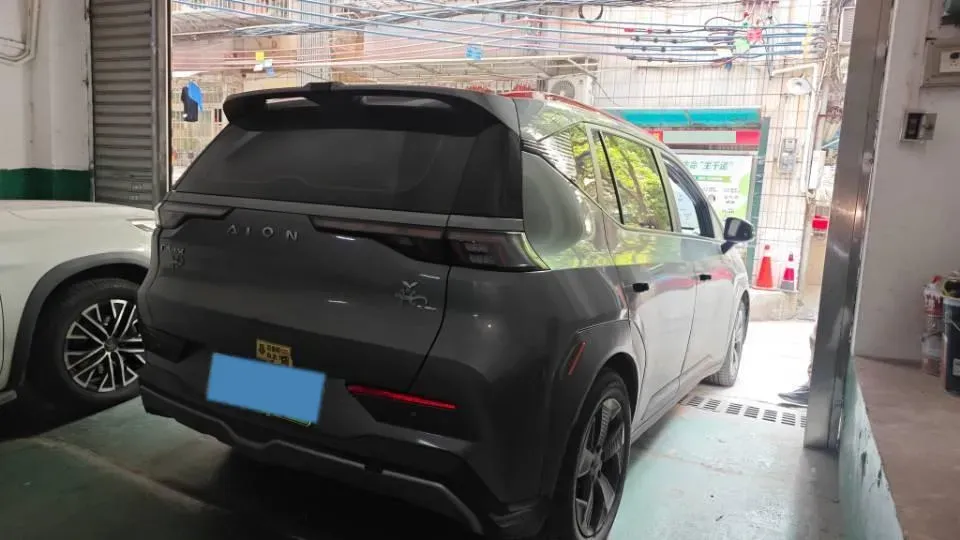 2022 Geely Okavango 1.8T 184HP L4 7DCT,autocango,china used car exporter,china ev exporter,chinese used car exporter,chinese used ev exporter