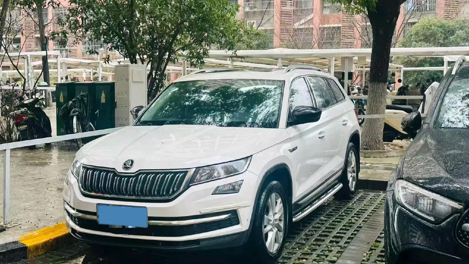 2017 Skoda Kodiak 1.8T 180HP L4 7DCT,autocango,china used car exporter,china ev exporter,chinese used car exporter,chinese used ev exporter