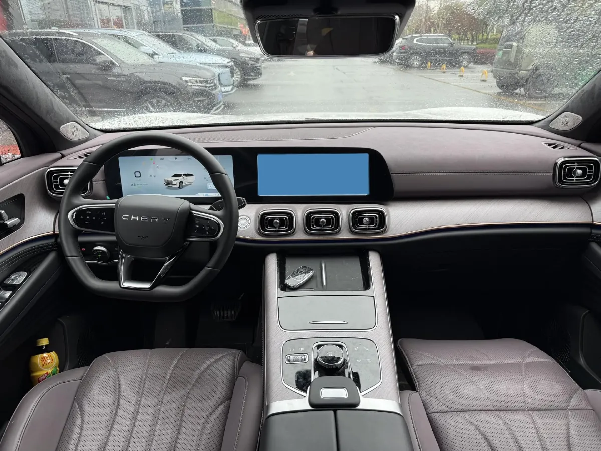 2025 Chery Tiggo 9 2.0T 261HP L4 8AT,autocango,china used car exporter,china ev exporter,chinese used car exporter,chinese used ev exporter