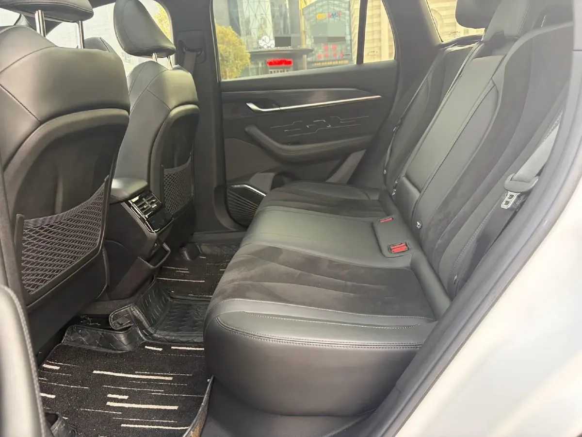 2024 Geely Monjaro 2.0T 238HP L4 8AT,autocango,china used car exporter,china ev exporter,chinese used car exporter,chinese used ev exporter