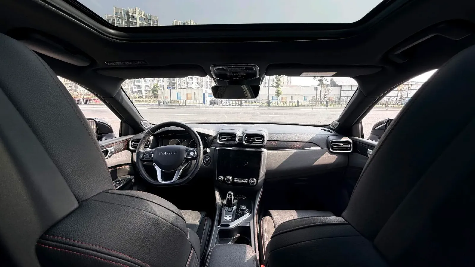 2019 MAXUS T60 2.0T 218HP L4 6AT,autocango,china used car exporter,china ev exporter,chinese used car exporter,chinese used ev exporter