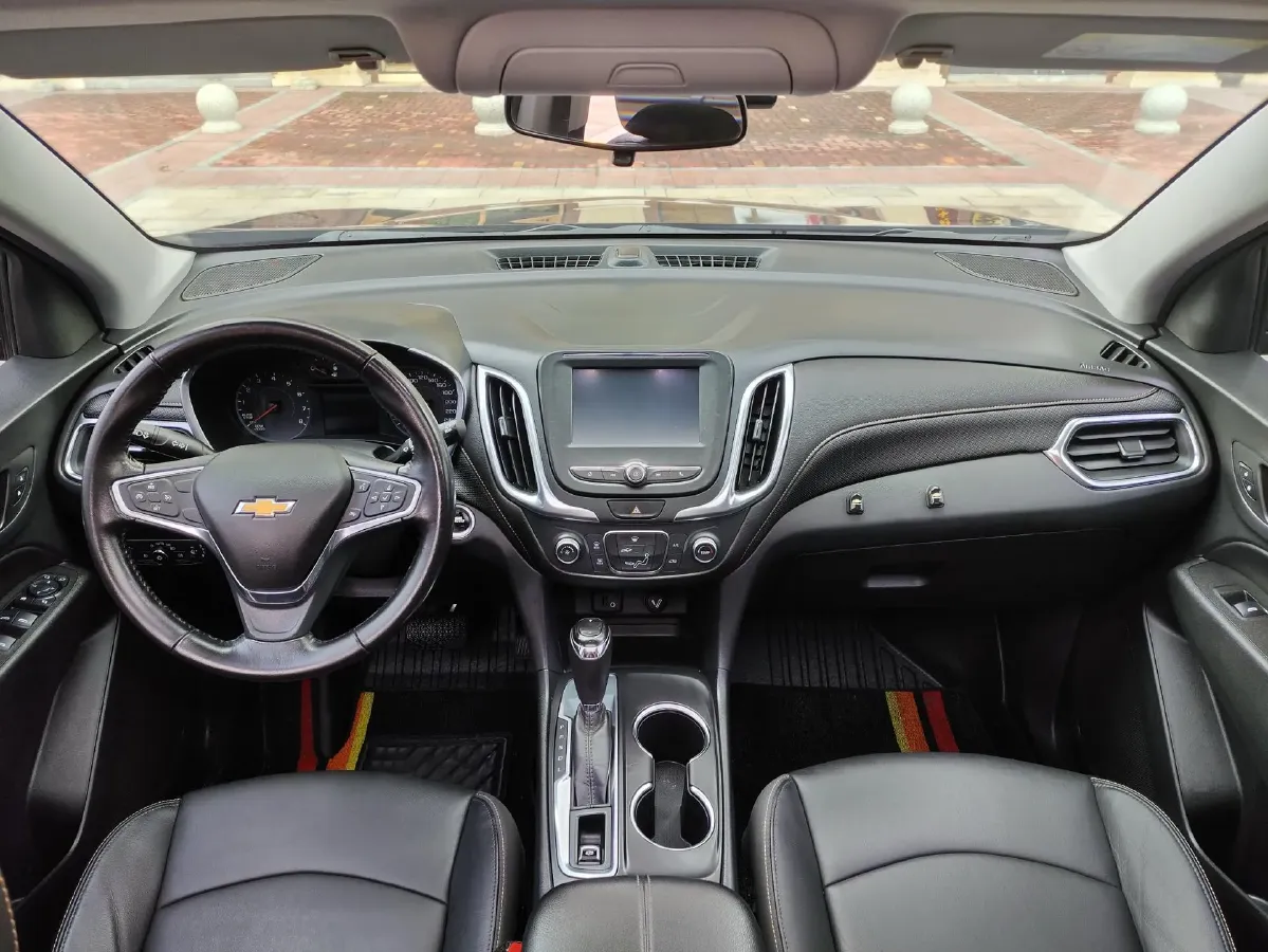 2019 Chevrolet Equinox 1.5T 180HP L4 6AT,autocango,china used car exporter,china ev exporter,chinese used car exporter,chinese used ev exporter